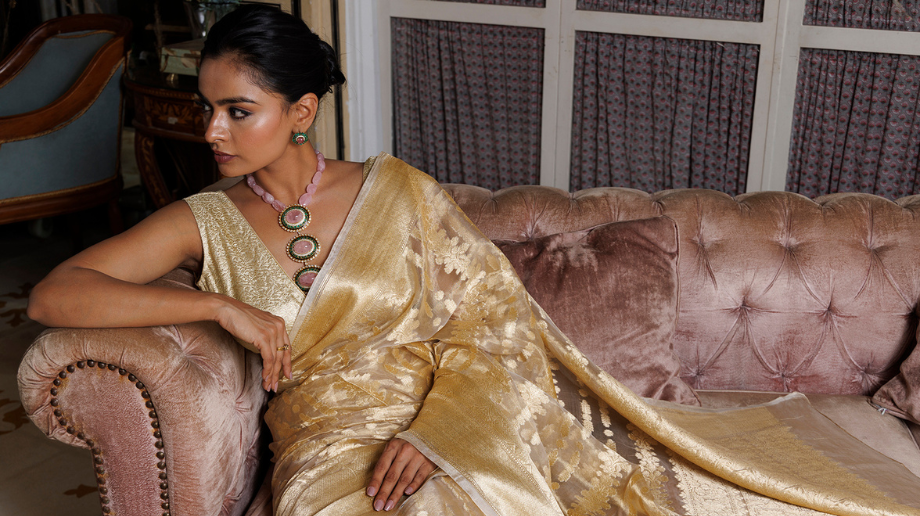 Geroo Jaipur saree highlighting distinctive craftsmanship and style