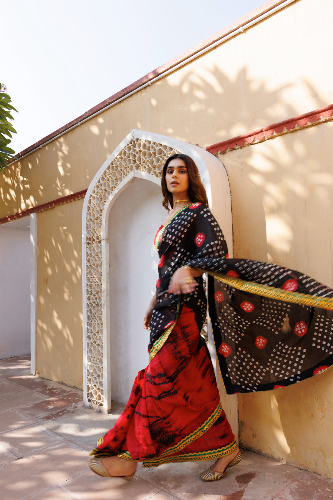Red-Black Shibori Bandhani Draped Silk Saree