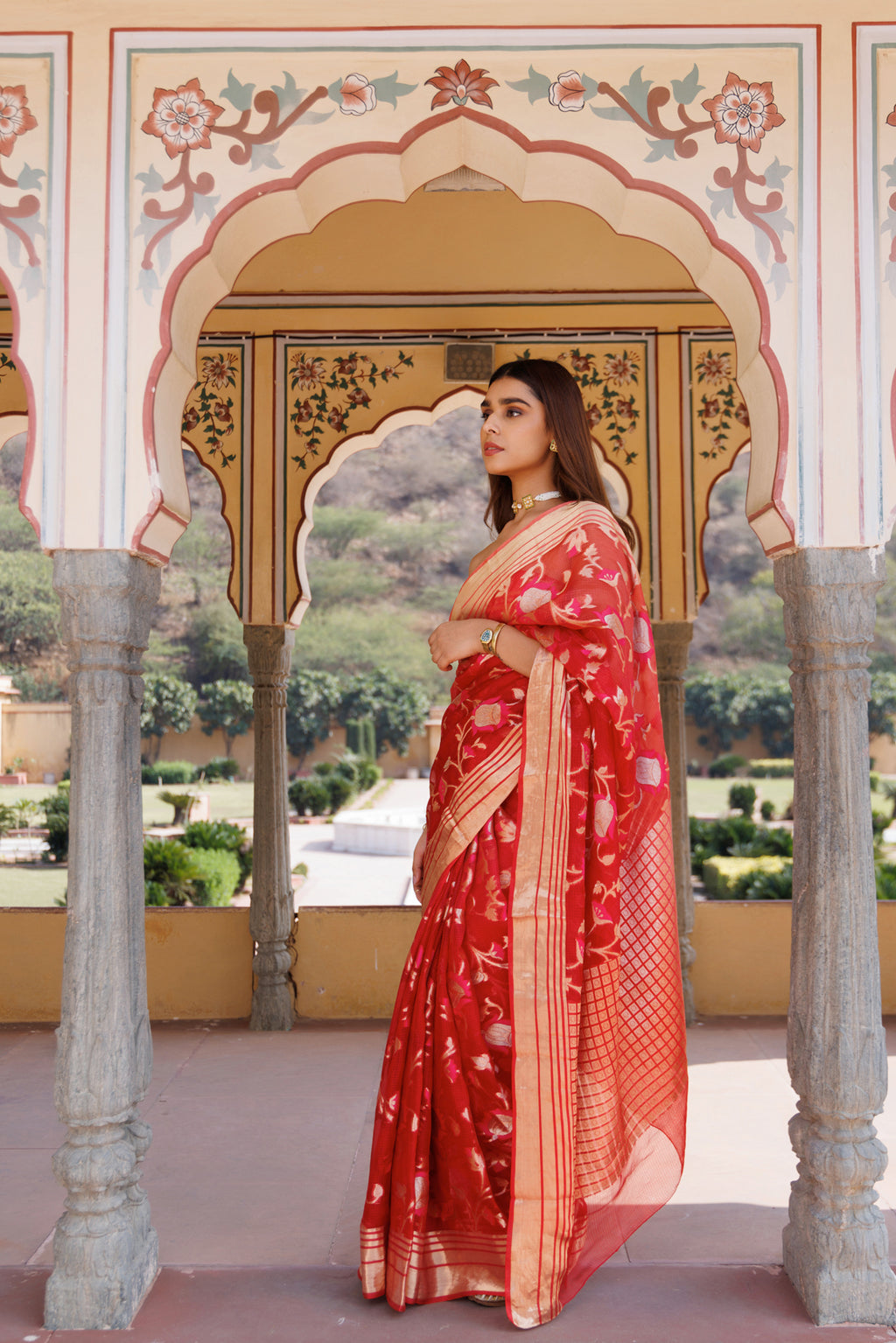 Red Shaded Hand Woven Pure Kota Silk Saree