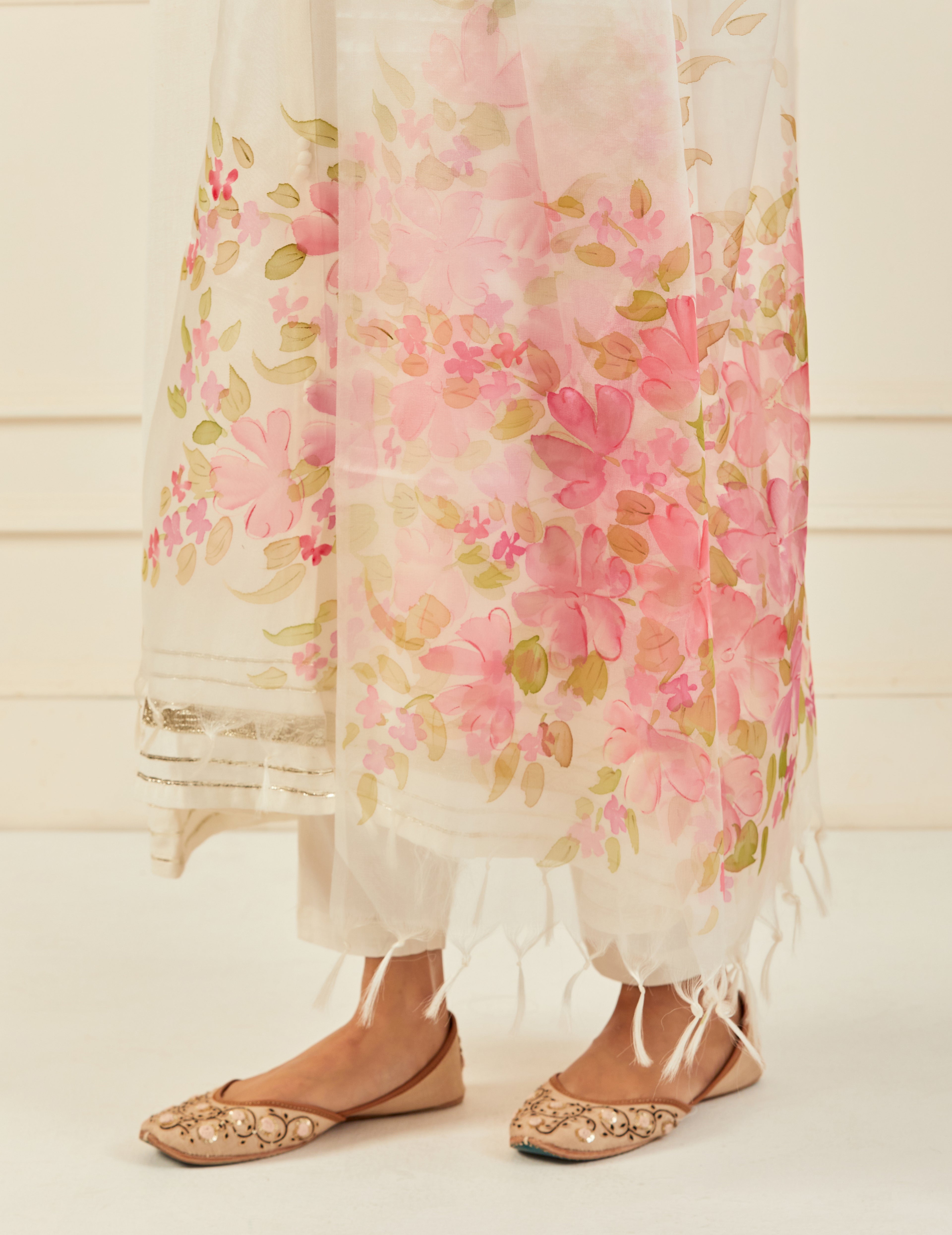 Off-White Hand-Painted Organza Dupatta With Tassels