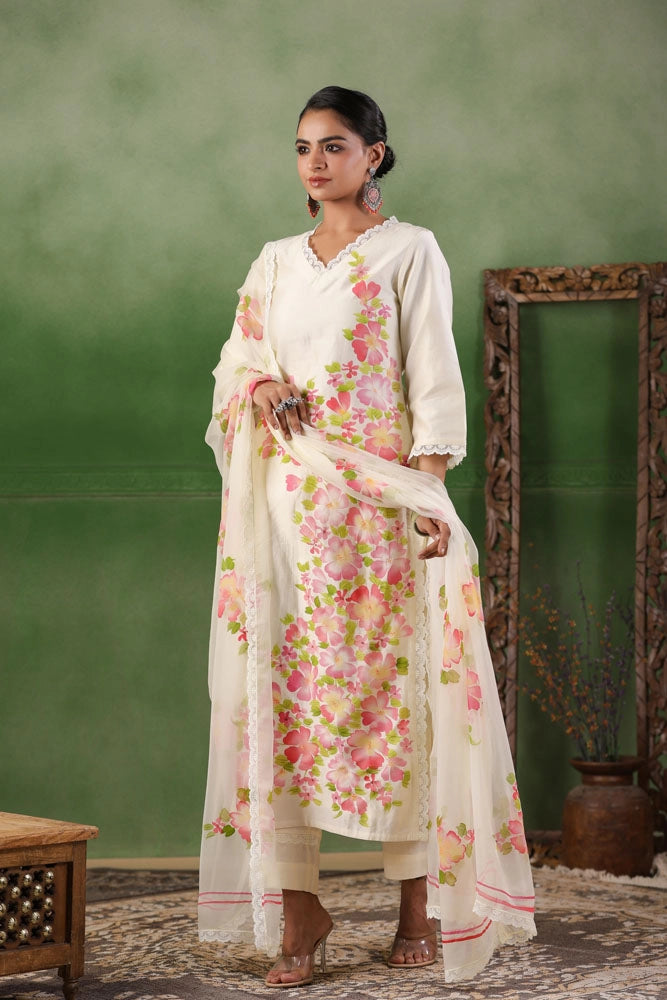 White Hand Painted Floral Chanderi Kurta Set with Dupatta