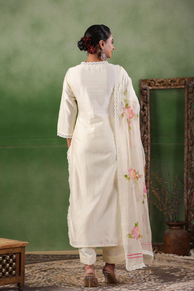 White Hand Painted Floral Chanderi Kurta Set with Dupatta