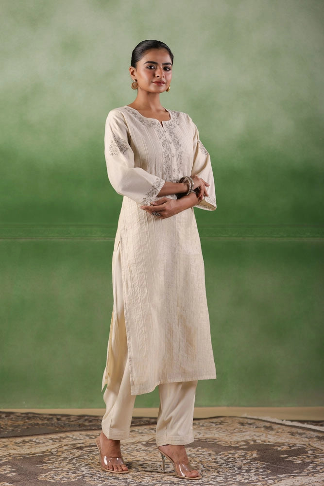 Off White Chanderi Silk Kurta Set
