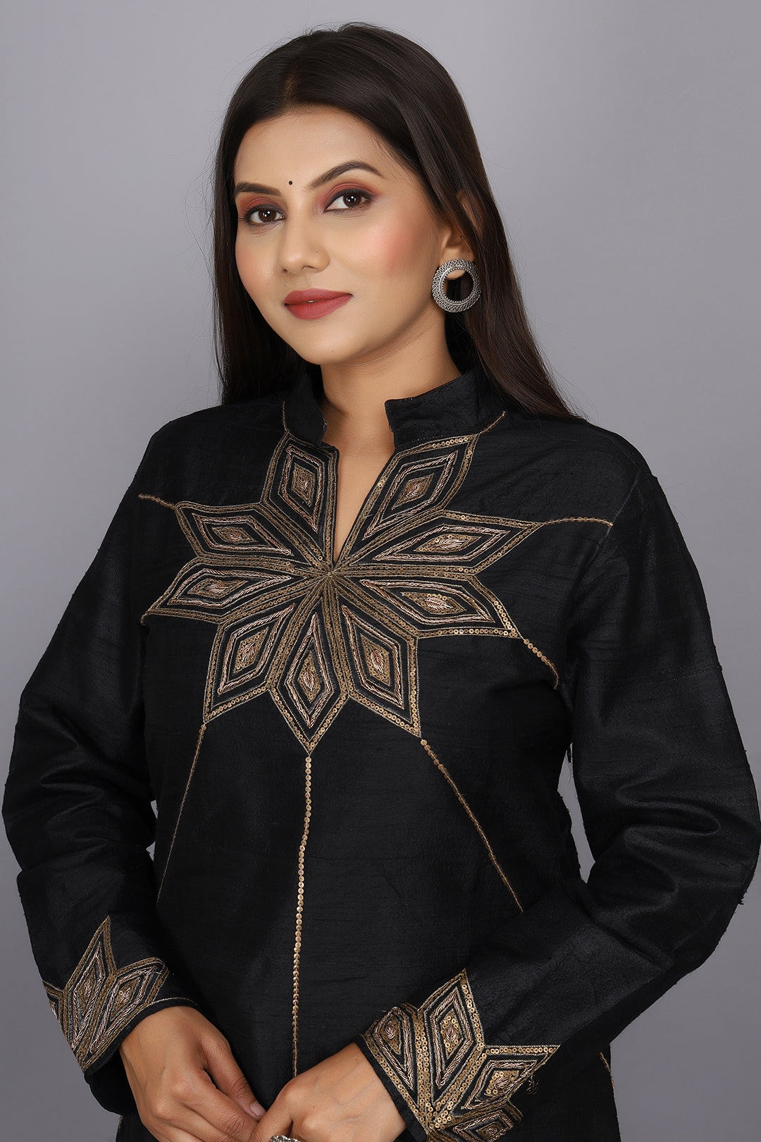 Black Hand Woven Pure Raw Silk Kurta Set with Zardosi Work