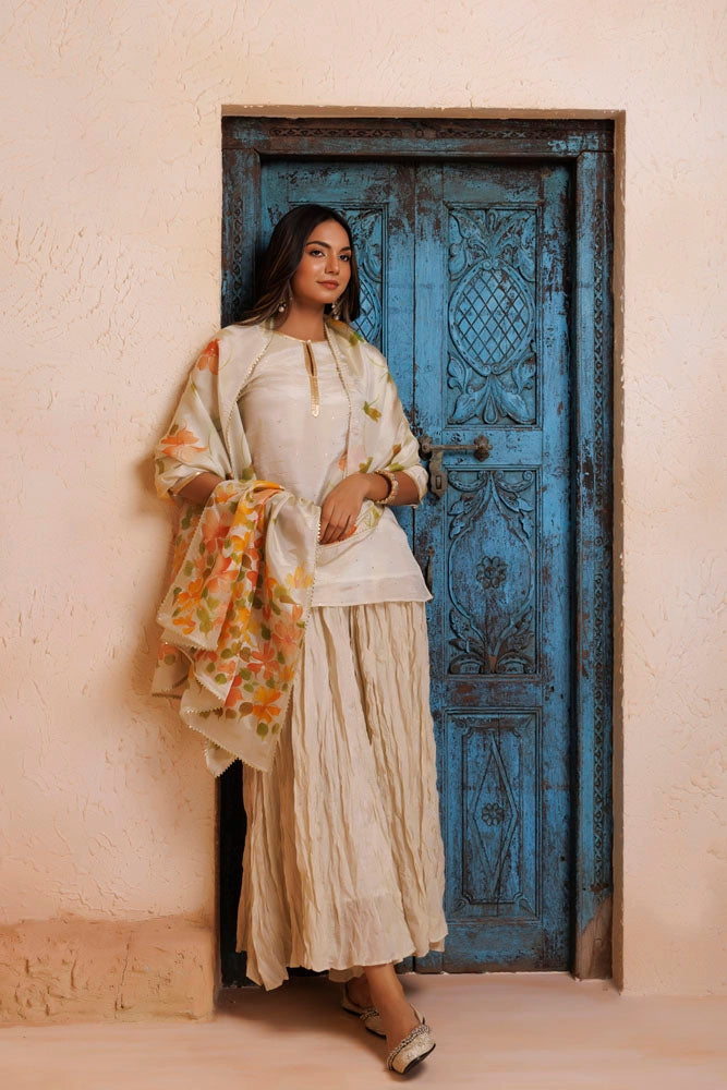 Golden Mukaish Garara Kurta Set Chanderi & Organza