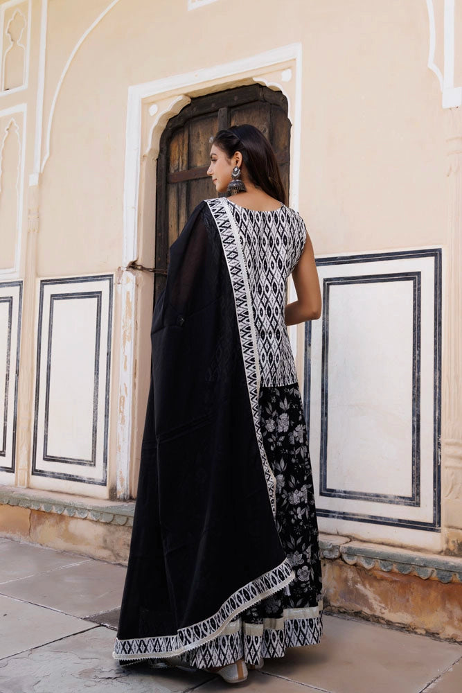 Black-White Handcrafted Block Printed Cotton Skirt Set