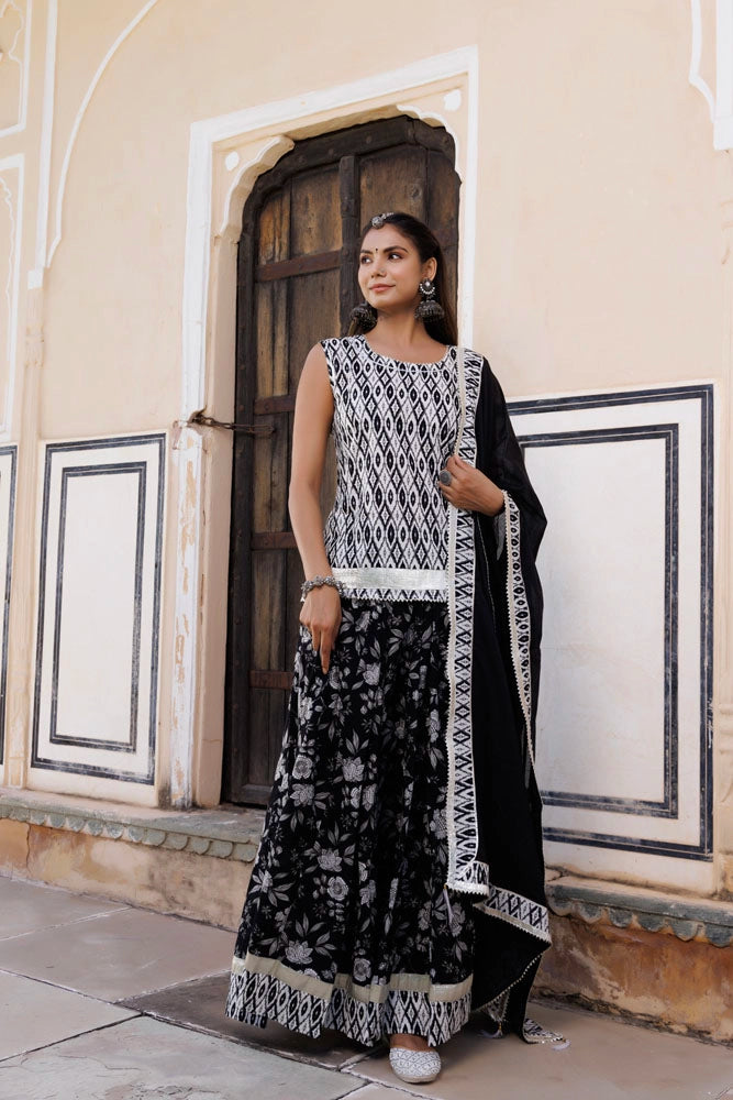 Black-White Handcrafted Block Printed Cotton Skirt Set