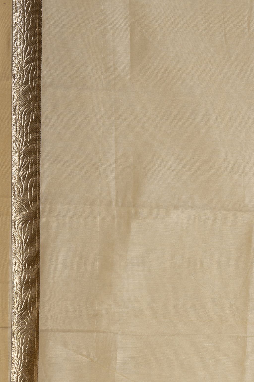 Off White  Handcrafted Chanderi Lehenga Set With Gota Work