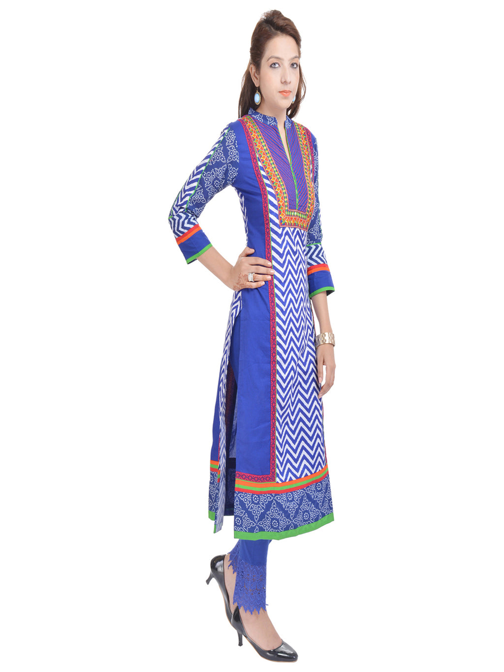 Blue Geometric Printed Pure Cotton Thread Work Kurta