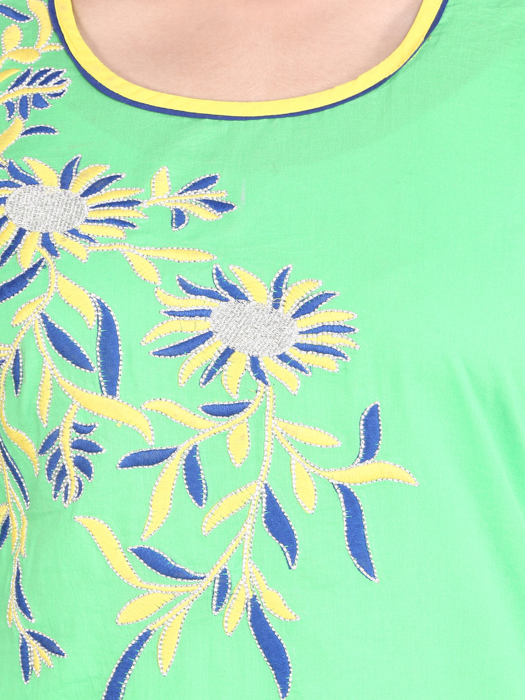 Green Embroidered Straight Cotton Sustainable Kurta