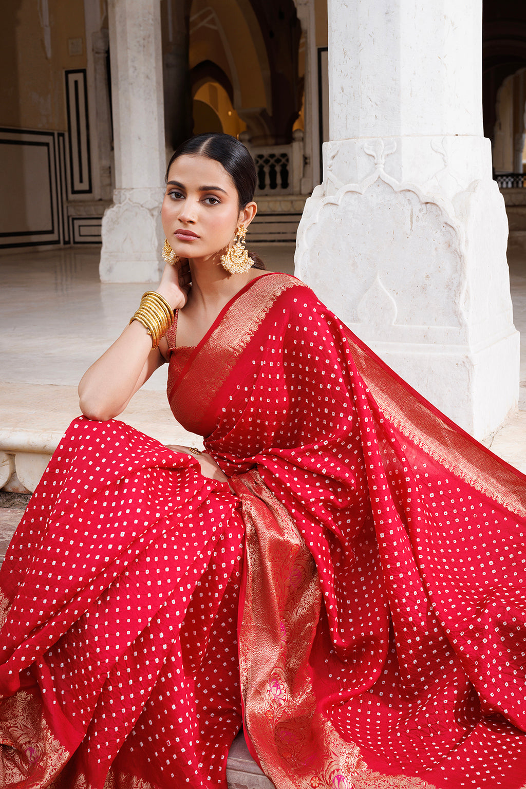 Traditional Bandhani Saree With Zari Work