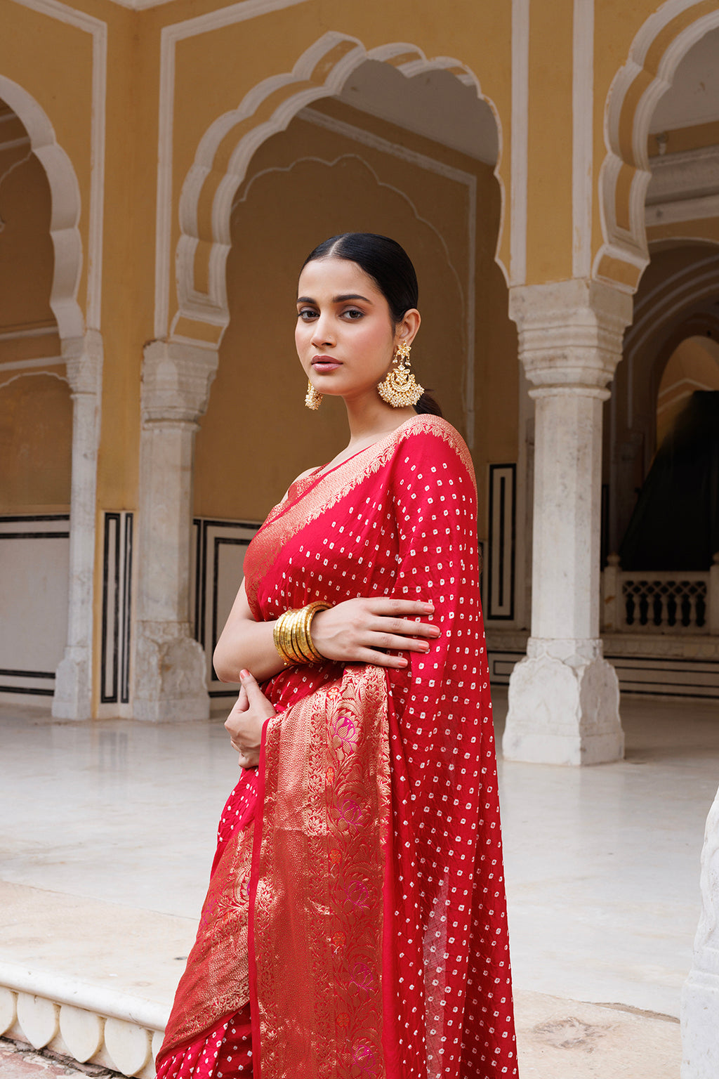 Traditional Bandhani Saree With Zari Work