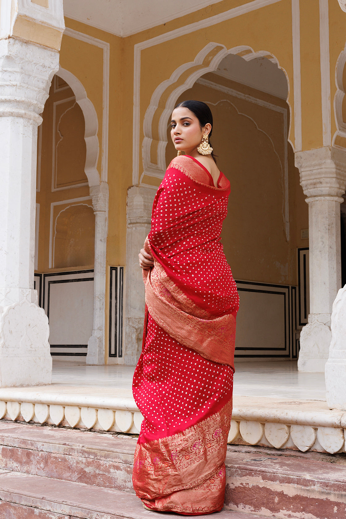 Traditional Bandhani Saree With Zari Work