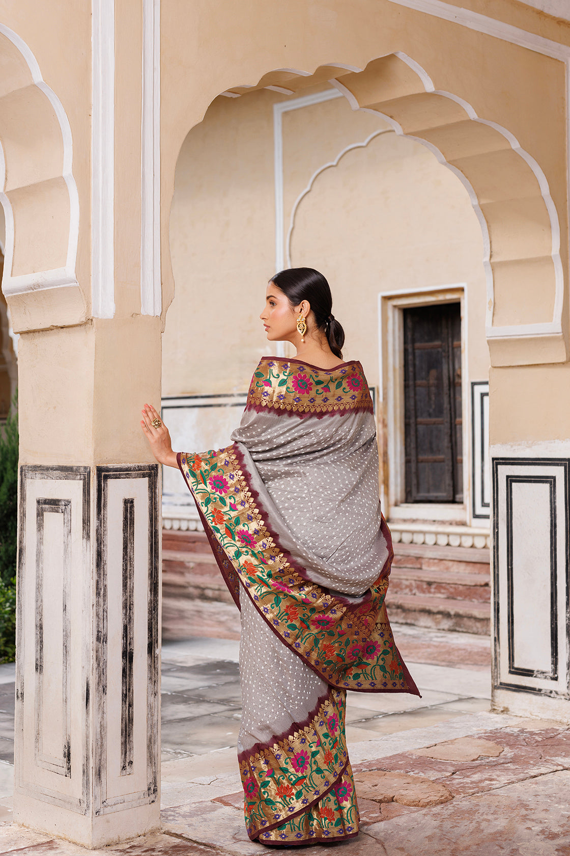 Grey & Brown Zari Woven Bandhani Pure Silk Saree