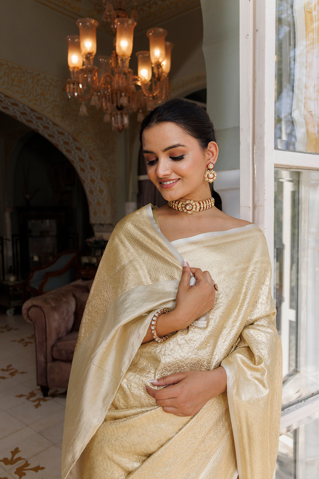 Golden Handwoven Pure Banarasi Zari Silk Saree