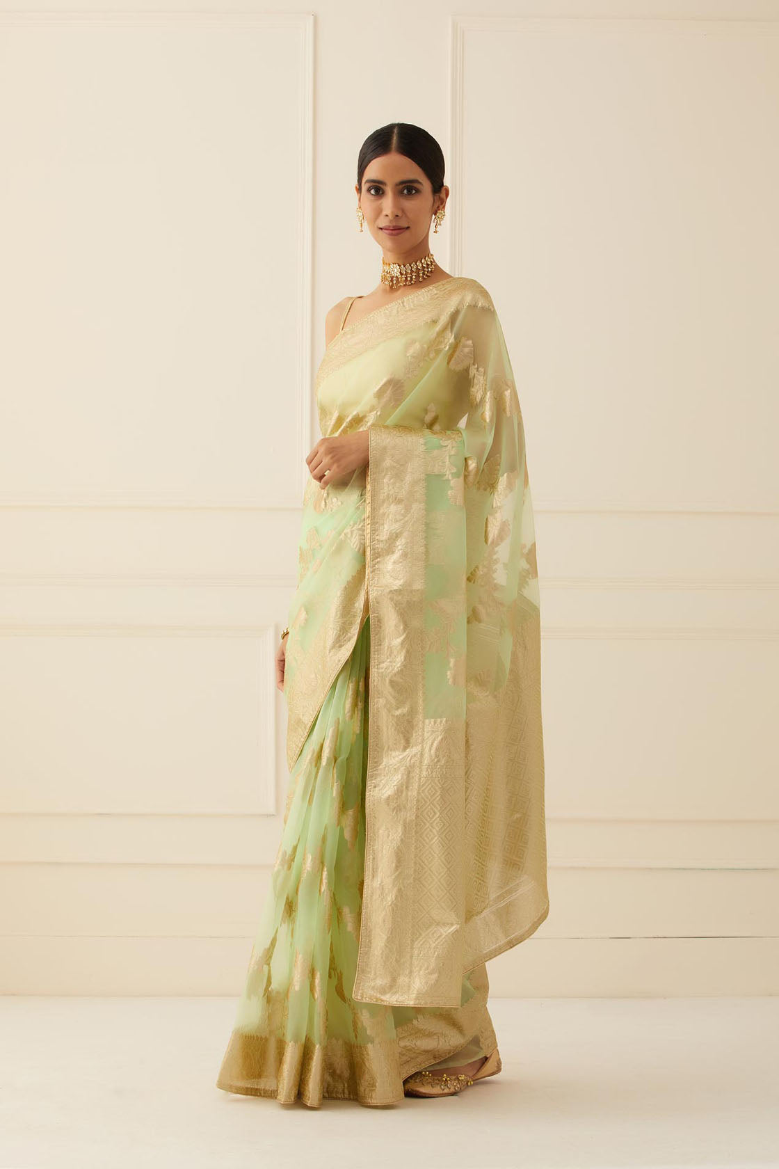Green Floral Hand Woven Zari Work Organza Saree