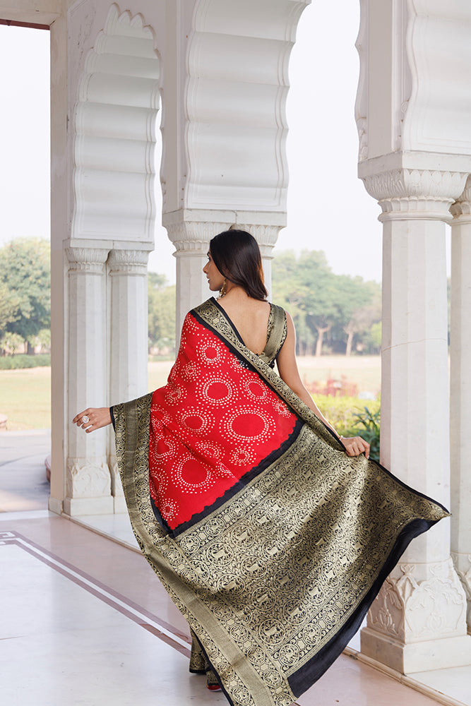 Red Gajji Silk Bandhani Saree With Zari Border & Pallu
