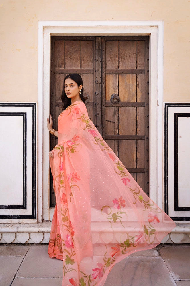 Sara Ali Khan in Peach Hand Painted Ready to Wear Saree