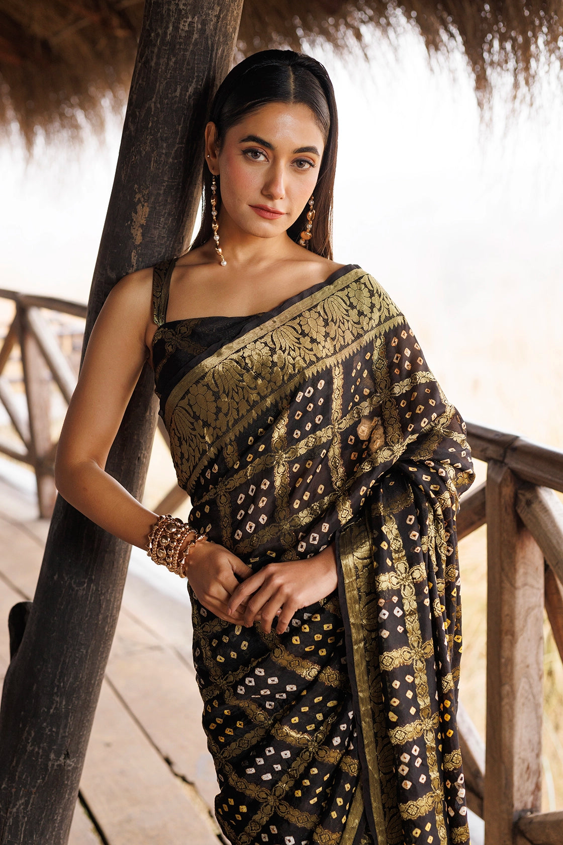 Black Handwoven Bandhani Silk Saree