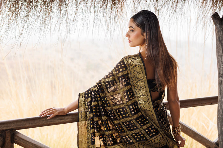 Black Handwoven Bandhani Silk Saree