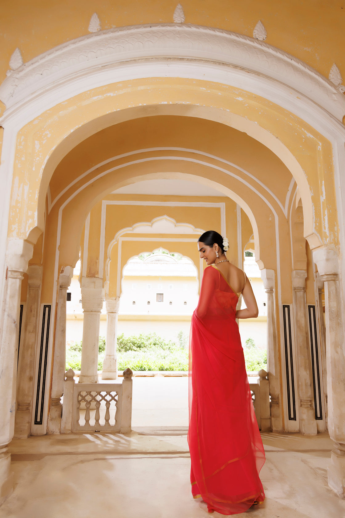 Pink Hand-Dyed Chiffon Saree With Jacquard Blouse