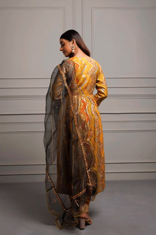 Mustard Yellow Silk Embroidered Bandhani Kurta Set With Organza Dupatta
