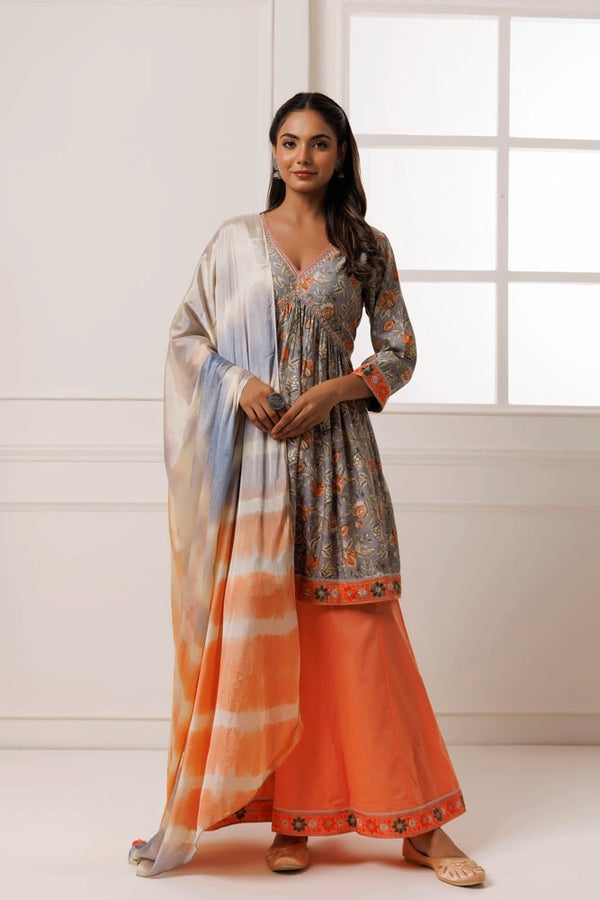 Grey-Peach Printed Kurta Set With Chiffon Leheriya Dupatta