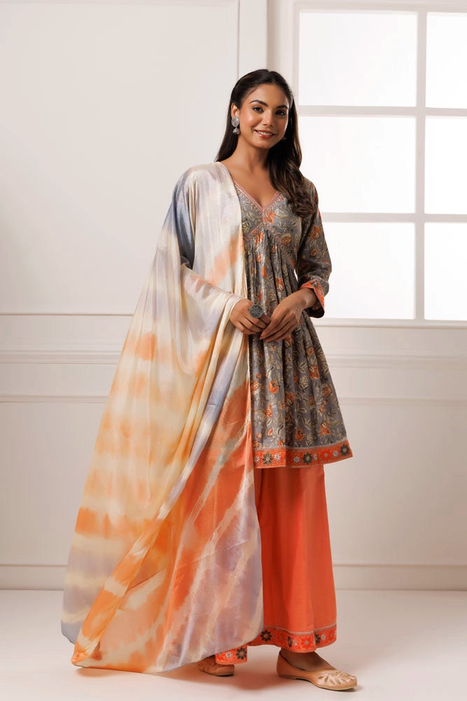 Grey-Peach Printed Kurta Set With Chiffon Leheriya Dupatta