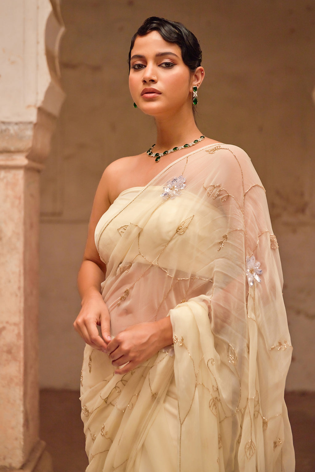 Off White Hand Embroidered  Chiffon Saree Set With Black Silk Cape