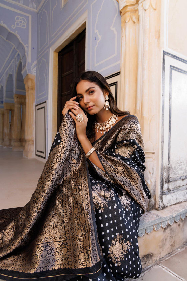 Black silk banarasi bandhani saree - Geroo Jaipur