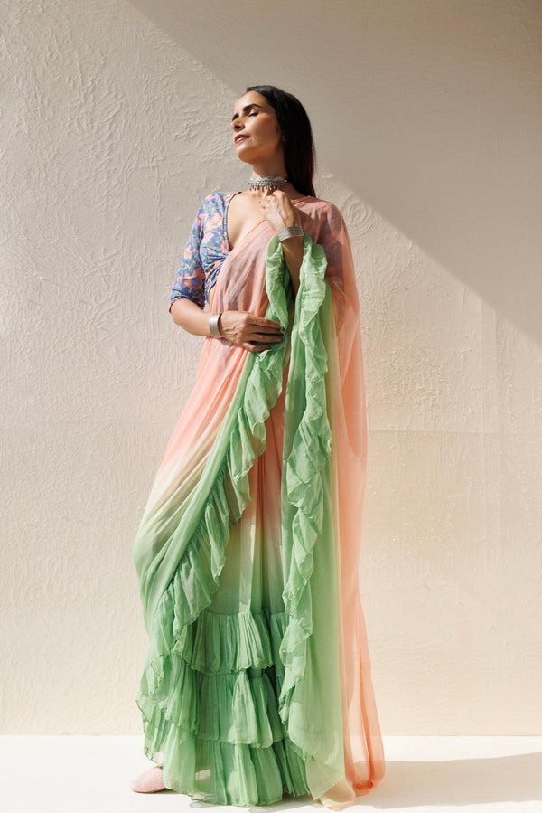 Green-Peach Pre-Draped Ombre Chiffon Saree - Geroo Jaipur