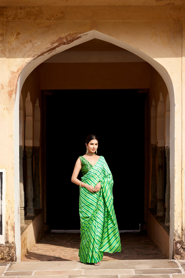 Green Pure Tussar Silk Hand-Dyed Leheriya Saree - Geroo Jaipur