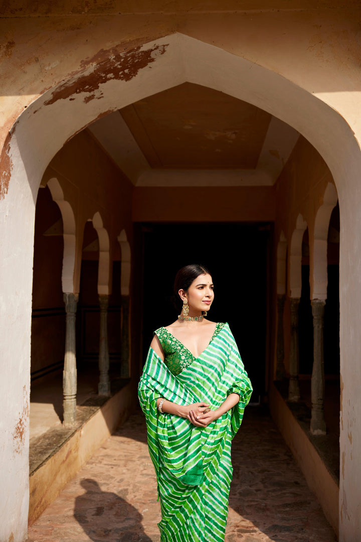 Green Pure Tussar Silk Hand-Dyed Leheriya Saree - Geroo Jaipur