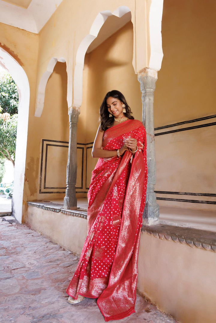 Peach silk banarasi bandhani saree - Geroo Jaipur