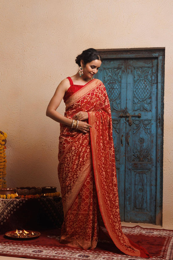 Red Pure Georgette Zari Woven Gharchola Bandhani Saree - Geroo Jaipur