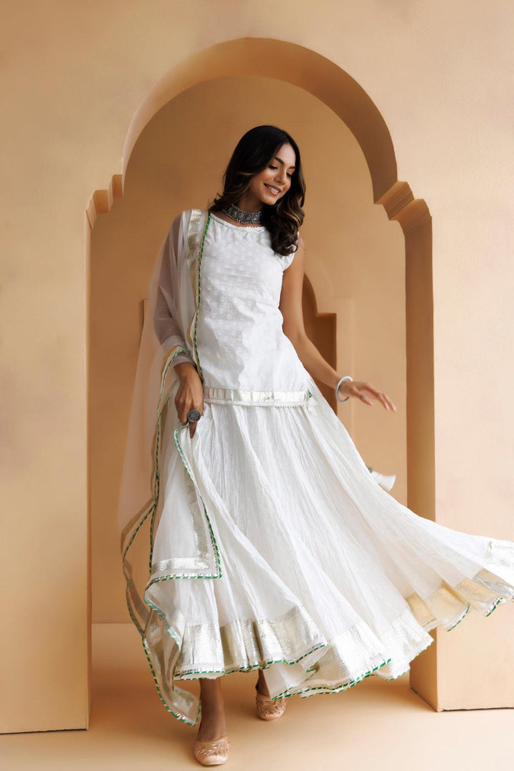 White Cotton Hand Embroidered Skirt Set with Organza Dupatta - Geroo Jaipur