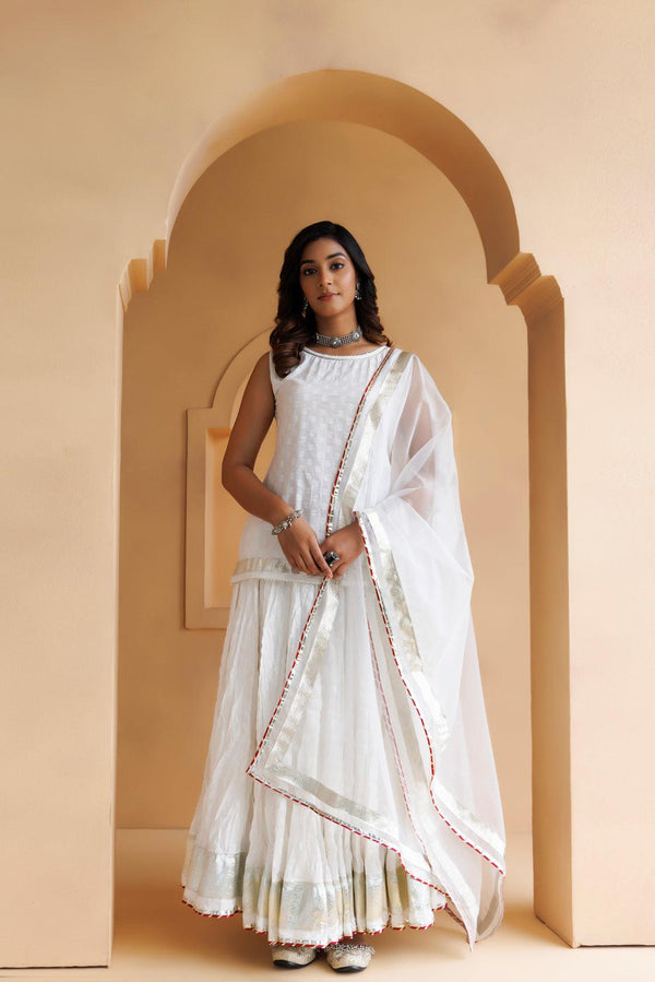 White Cotton Hand Embroidered Skirt Set with Organza Dupatta - Geroo Jaipur