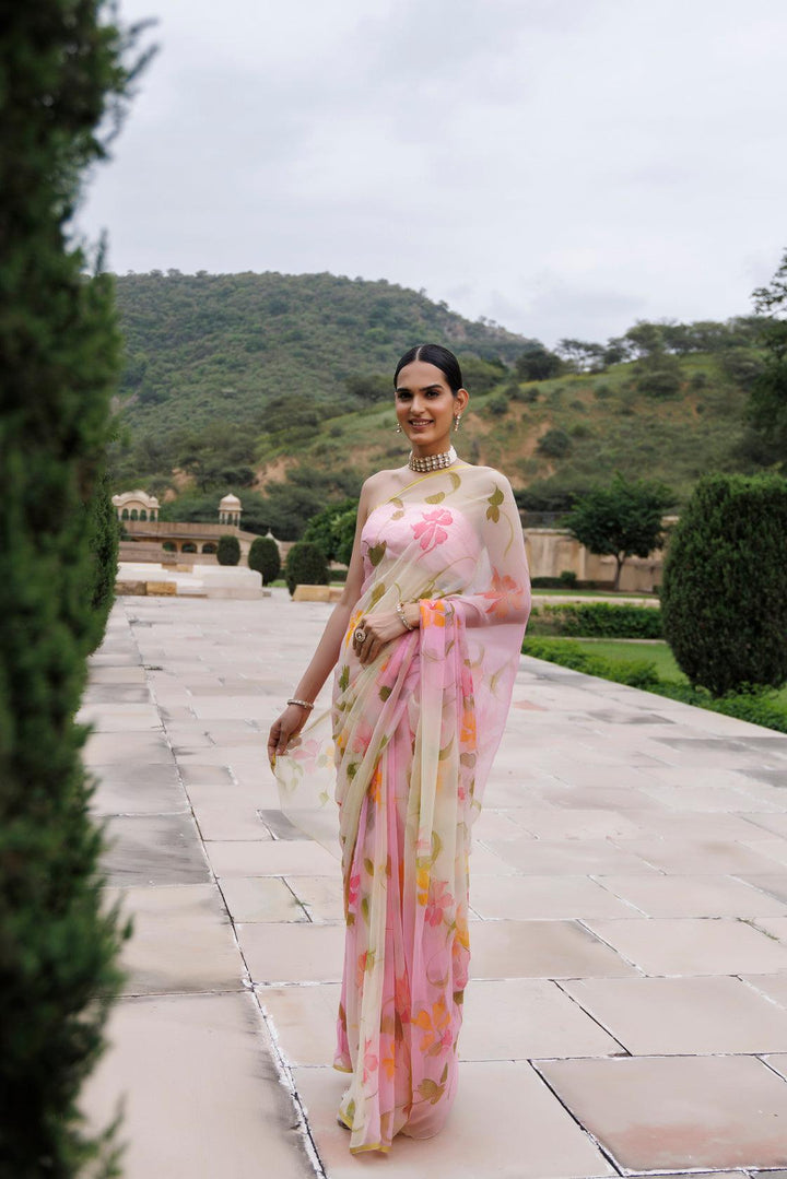 White Pink Shaded Hand Painted Floral Chiffon saree - Geroo Jaipur